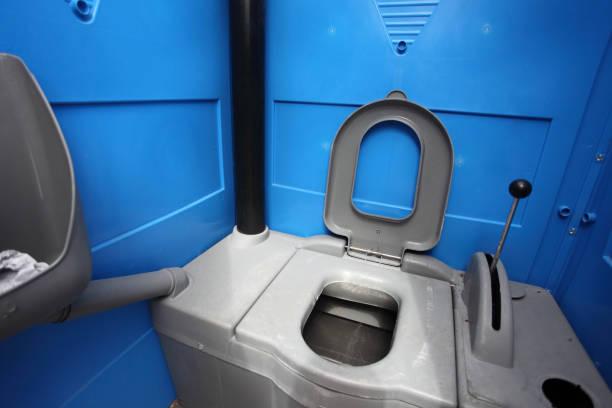 Best Luxury portable toilet rental  in Staunton, VA