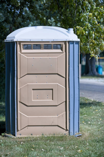 Best Portable toilet rental cost  in Staunton, VA